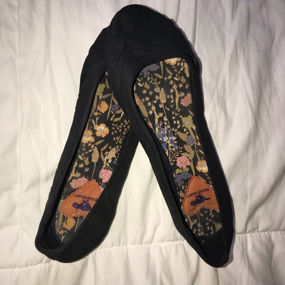 Black Flats
